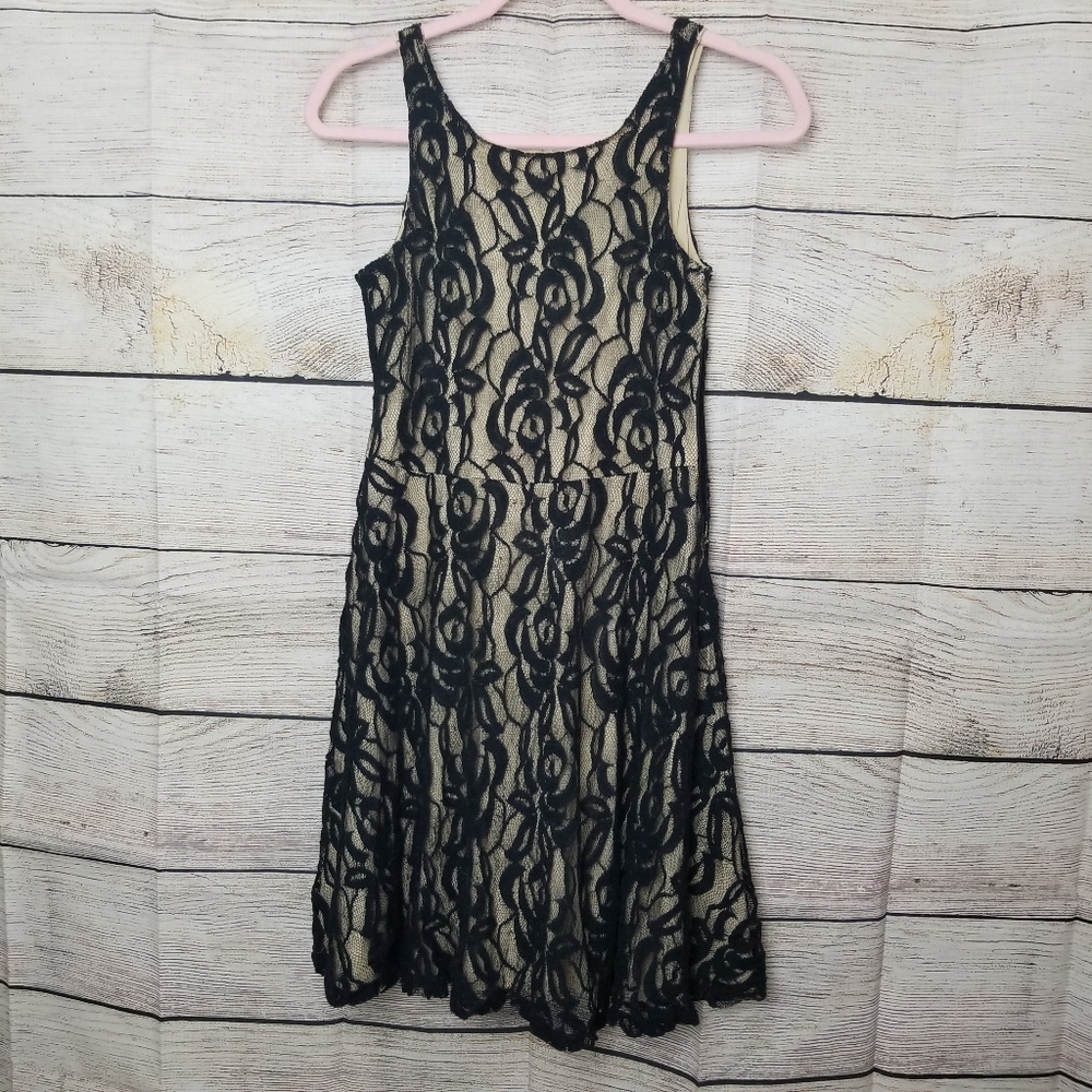 Lace black and tan dress